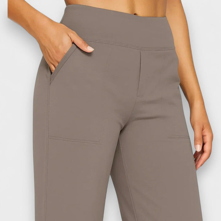 Pantalones Mercedes™
